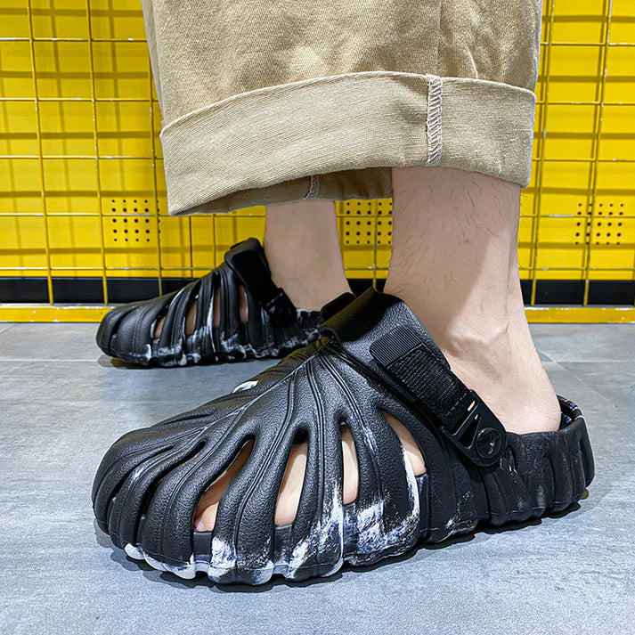 Variegated Monstera™ Slippers – by Happinest Home